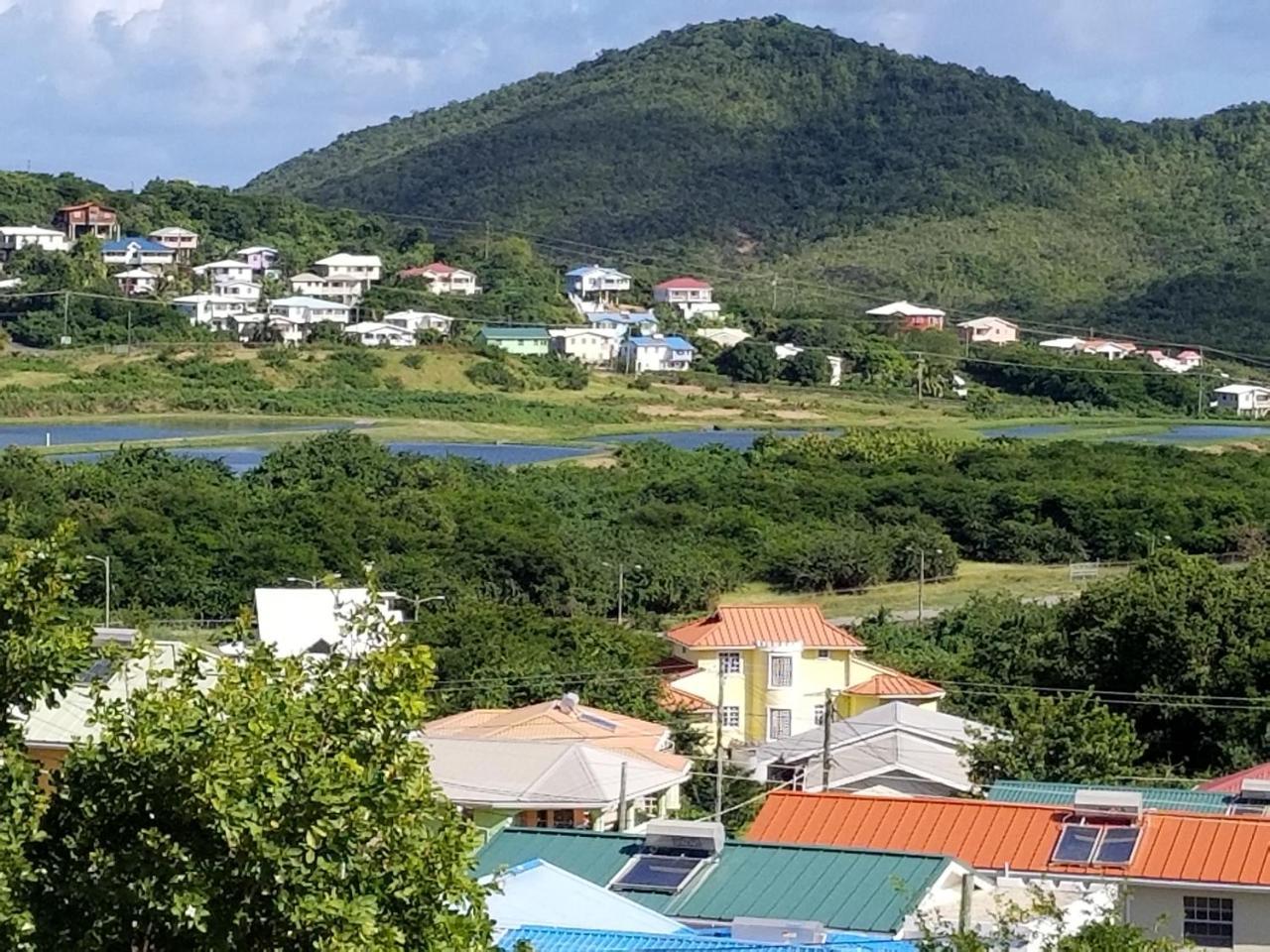 Keep Cool Guesthouse Gros Islet Exterior photo